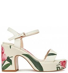 Sandały na obcasie GOE beżowe