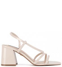 Sandały na obcasie Nine West beżowe