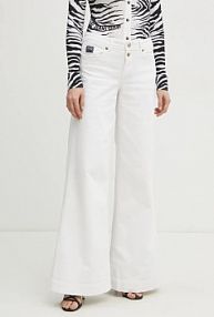 Jeansy Versace Jeans Couture  białe damskie 78HAB561.CEWR