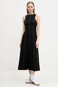 Sukienka midi Desigual  czarna 25SWVK54