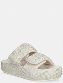 Klapki Goe  beżowe damskie RR2N4123