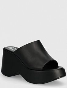 Klapki eleganckie Buffalo  czarne 1602203.BLK