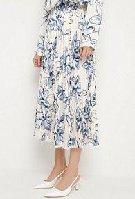 Biało-Niebieska spódnica z Wiskozą Zdobiona Plisami i Kwiatowym Wzorem Firavia sophyline paris