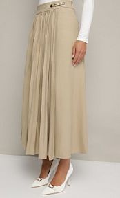 Jasnobeżowa Trapezowa spódnica Plisowana z Wiskozą Ozdobiona Klamrą Calemi Born2Be
