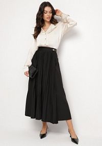 Czarna Trapezowa spódnica Plisowana z Wiskozą Ozdobiona Klamrą Calemi Born2Be