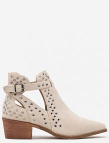 Beżowe Botki kowbojki na Słupku Ozdobione Nitami i Wycięciem Eleawena Renee