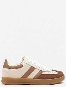 Beżowo-Białe sneakersy w Stylu Klasycznych Tenisówek Zdobione Przeszyciami Ivelfia gowin damskie