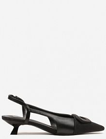 Czarne sandały na Kaczuszce z Noskiem w Szpic i Odkrytą Piętą Desaniella c'm paris