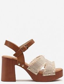 Ciemnobeżowe sandały Typu Drewniaki na Słupkowym obcasie Zdobione Nitami Faniris bestelle
