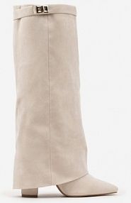 Beżowe Kozaki na Słupku z Wywiniętą Cholewką i Klamerką Upaxa Renee