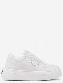 Białe sneakersy Vices na Platformie z Perforacją i Geometryczną Aplikacją Vilvesia Renee damskie