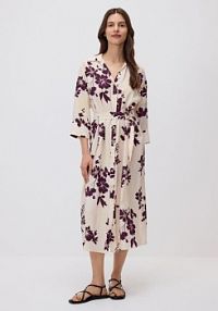 Koszulowa sukienka midi z paskiem Reserved biała 223FH-01X