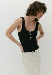 Body z ażurowym wzorem Reserved czarne 7566K-99X