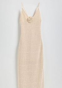 Dzianinowa sukienka z różą Reserved beżowa XO745-08X