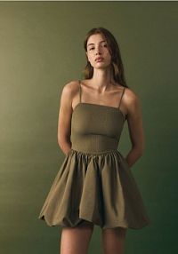 Sukienka typu bombka Reserved zielona XQ222-97X