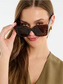 Kwadratowe okulary przeciwsłoneczne w panterkę Sinsay damskie 354DR-MLC