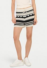 Szorty ONLY czarne damskie Materiałowe Merida 15344405  Regular Fit