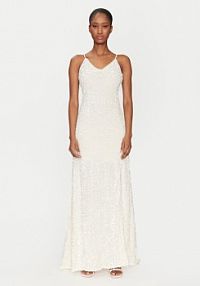 Sukienka wieczorowa YAS biała Mira 26036359  Regular Fit