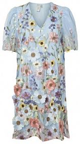 Sukienka koktajlowa YAS niebieska 