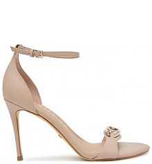 Sandały na obcasie Guess beżowe