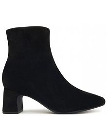 Botki na obcasie Clarks czarne