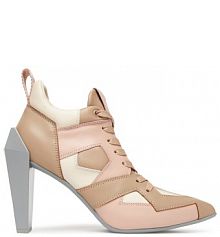 Półbuty na obcasie United Nude beżowe