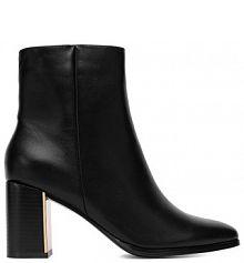 Botki na obcasie DeeZee czarne