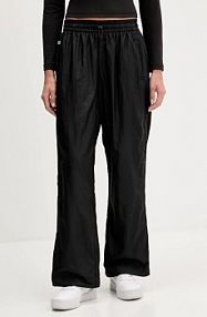 Spodnie dresowe Puma  czarne damskie 633796