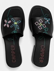Klapki eleganckie Camper  czarne K201740.005