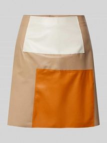 Spódnica skórzana z bocznym zapięciem na zamek błyskawiczny Marc Cain pomarańczowa EAN YC 71.22 L01