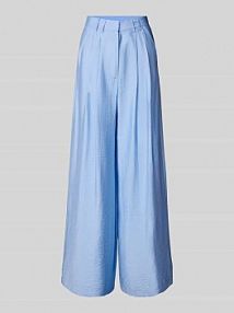 Spodnie z zakładkami w pasie, szeroką nogawką i efektem marszczenia model Finja GUIDO MARIA KRETSCHMER WOMAN niebieskie damskie EAN GMK3246015