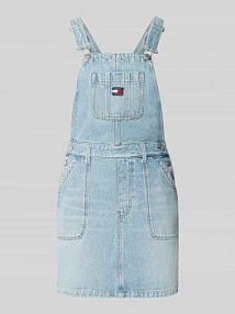 Sukienka jeansowa o lekko rozkloszowanym kroju z czystej bawełny Tommy Jeans niebieska EAN DW0DW22149