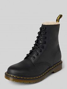 Sznurowane botki z naturalnej skóry Model „Serena” Dr. Martens czarne damskie EAN 21797001