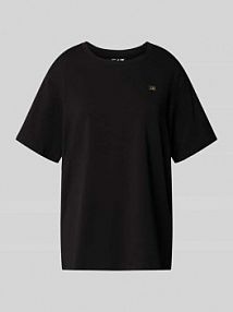 T-shirt o kroju regular fit z mieszanki bawełny z aplikacją z logo EA7 Emporio Armani czarny damski EAN 7W000455.AF10373
