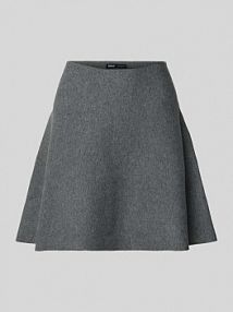 Spódnica mini o rozkloszowanym kroju z efektem prążkowania model COCO Only szara EAN 15357494