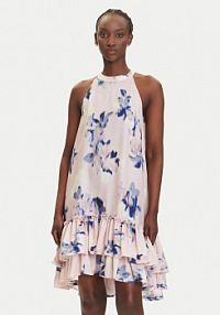 Sukienka letnia YAS różowa 