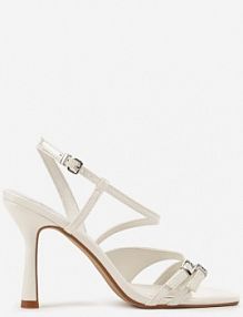 Białe sandały na obcasie Zdobione Skośnym Paskiem i Klamerkami Mallunea ciaodeo