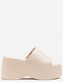 Beżowe Basicowe klapki na Platformie Faliriela ideal