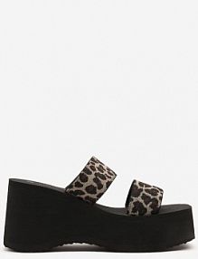 Panterkowe Basicowe klapki na Koturnie Panilia ideal