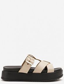 Beżowe klapki Ozdobione Kwadratową Klamrą Gavrila marquiiz damskie