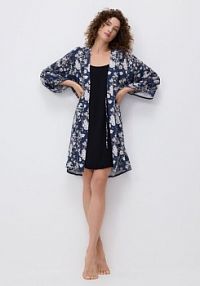 Wzorzysty szlafrok z wiskozy Reserved granatowy damski 016EY-59X
