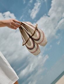 Plecione baleriny z paskiem Reserved 572CP-MLC