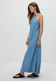 Sukienka maxi z dekoracyjną różą Reserved niebieska 9328H-05J