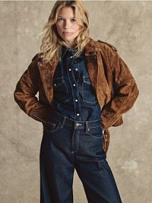 Zamszowa ramoneska oversize z paskiem Reserved brązowa WM904-82X