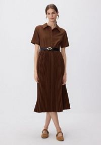 Sukienka z plisowanym dołem Reserved brązowa XV462-82X