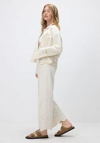 Jeansy wide leg z ażurowym wzorem Reserved beżowe damskie YT362-02J