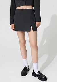 Gładkie spódnico-spodenki z delikatnym rozcięciem grafitowe House szare 300GE-90X