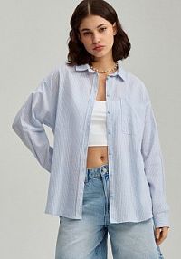 Wzorzysta koszula o luźnym kroju błękitna House damska 333DT-MC3