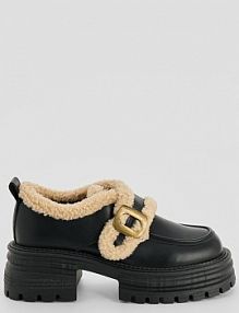 Loafersy z futerkiem i klamerkami House czarne 491HB-99X