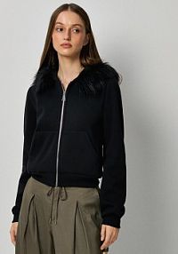 Rozpinana bluza slim fit z kapturem i odpinanym futerkiem  House czarna damska 549GS-99X